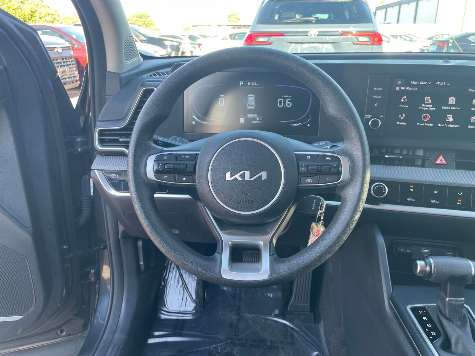 Used 2025 Kia Sportage LX FWD image 27