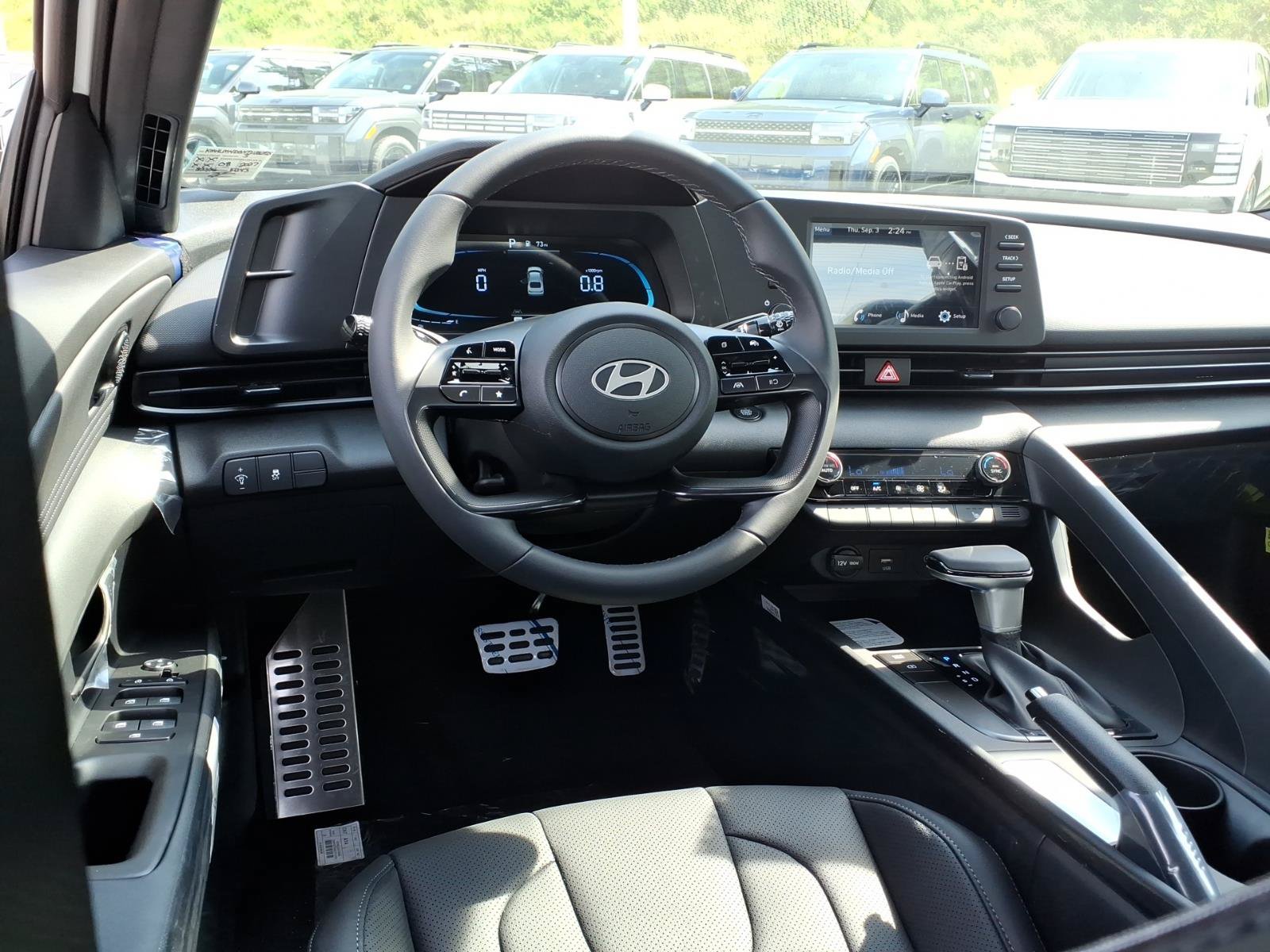 New 2026 Hyundai Elantra SEL Sport FWD image 5