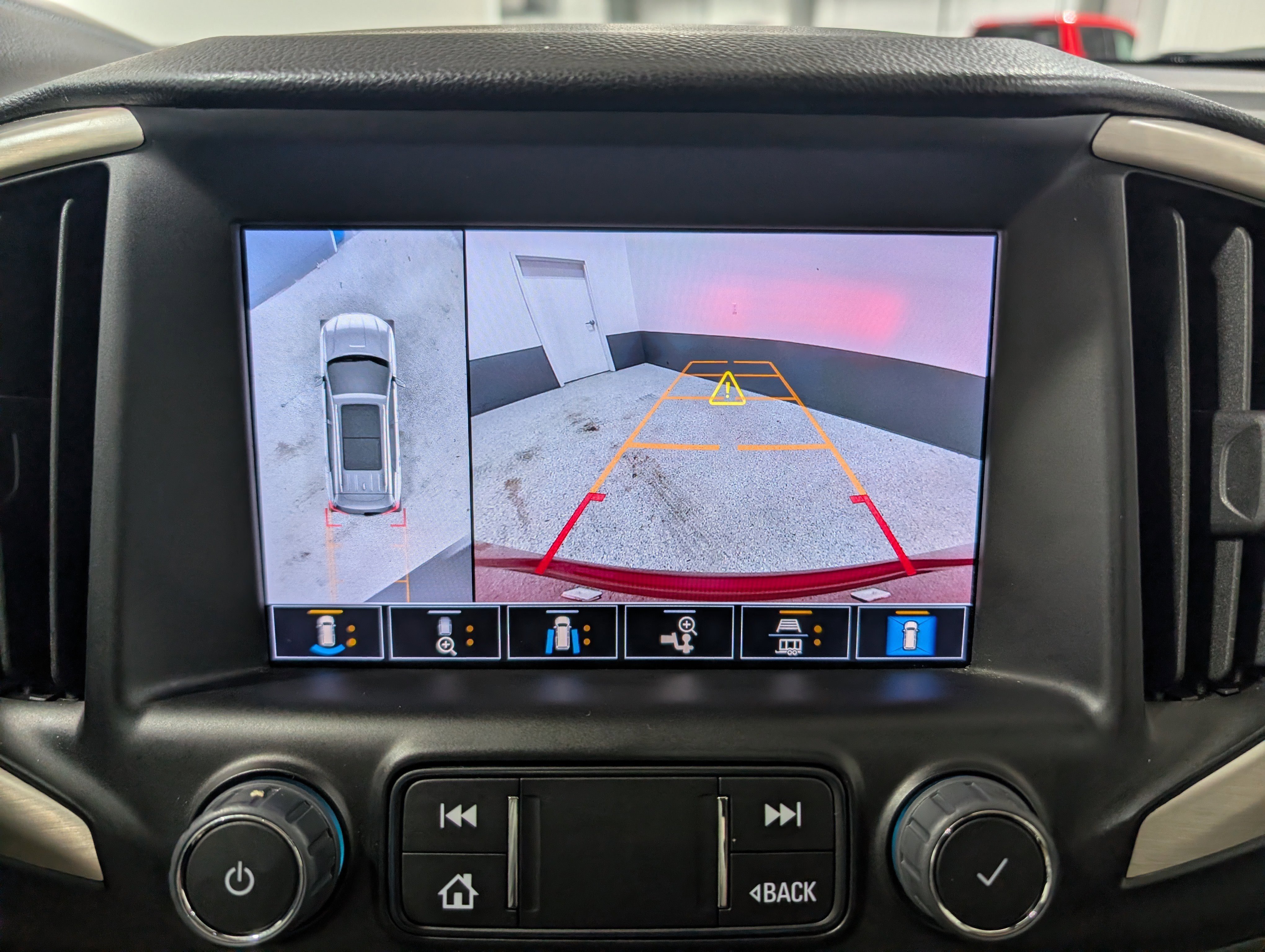 Used 2023 GMC Terrain Denali w/ Denali Premium Package image 28