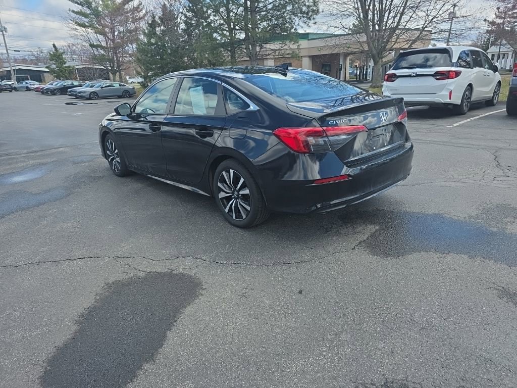 Used 2023 Honda Civic EX image 5