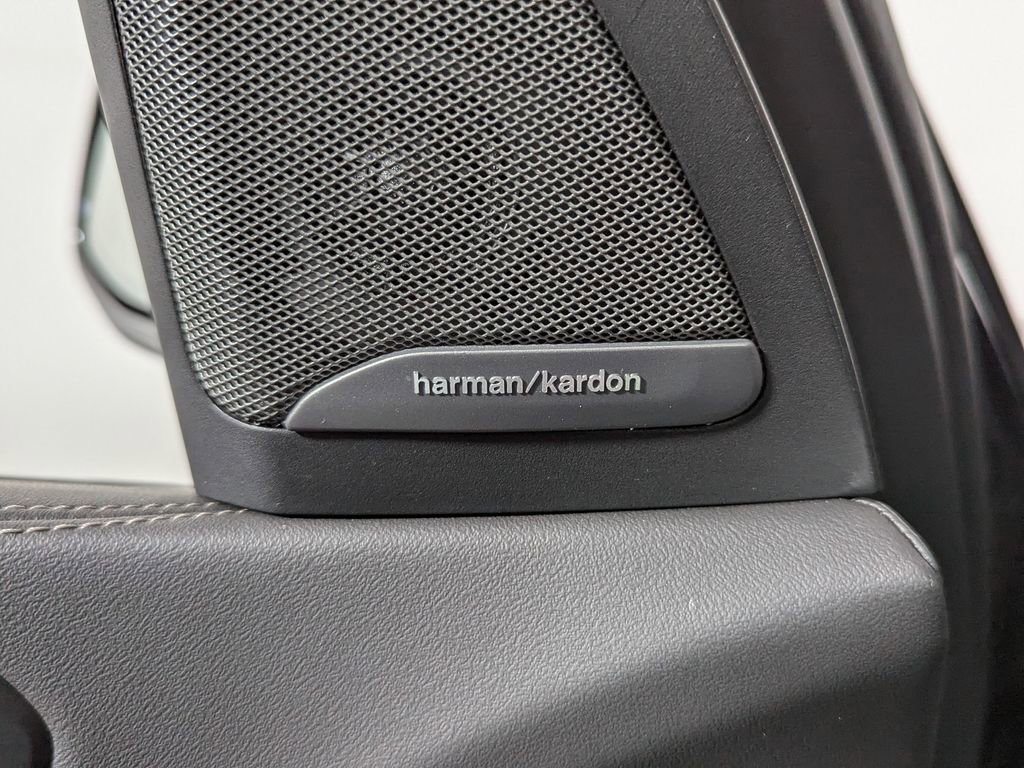 Certified 2024 BMW X5 xDrive40i w/ Executive Package image 17