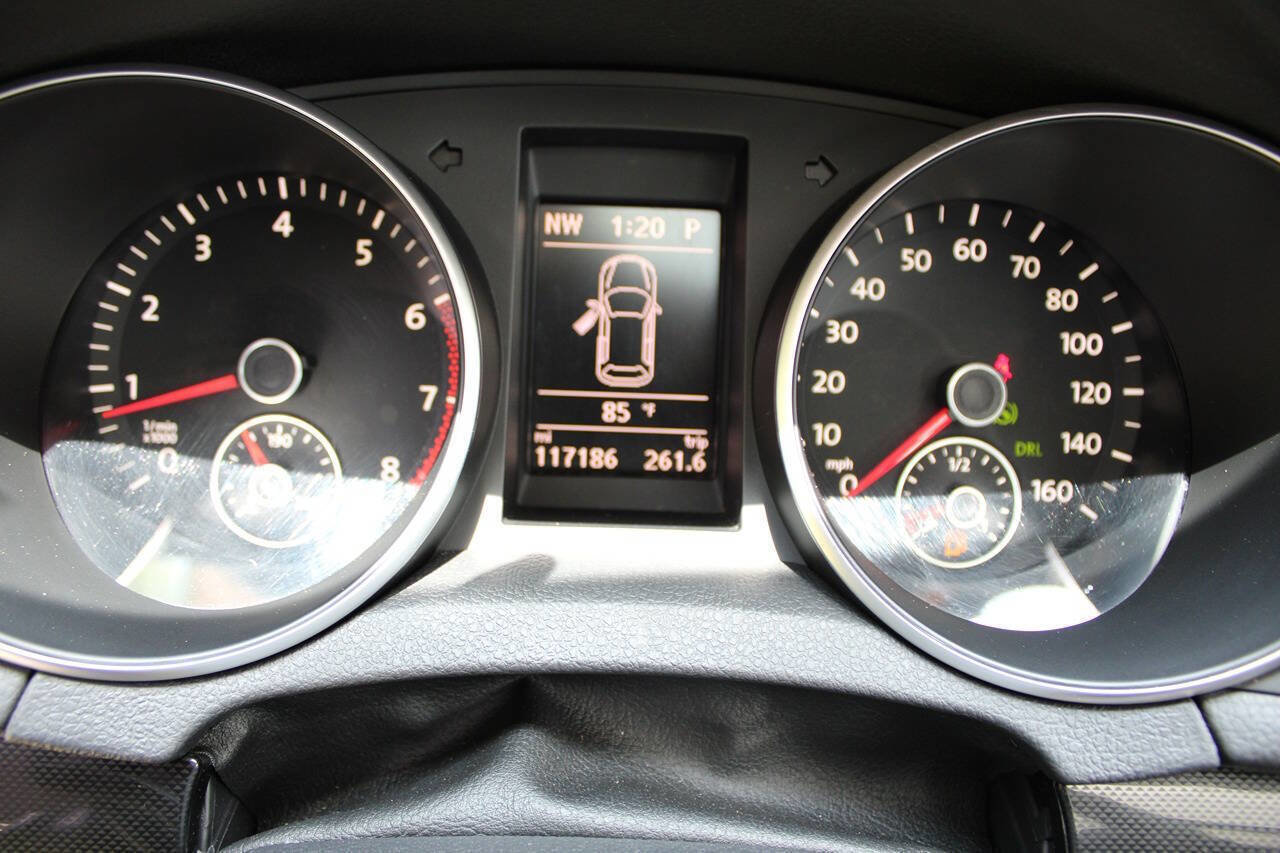 Used 2013 Volkswagen Jetta SE image 18