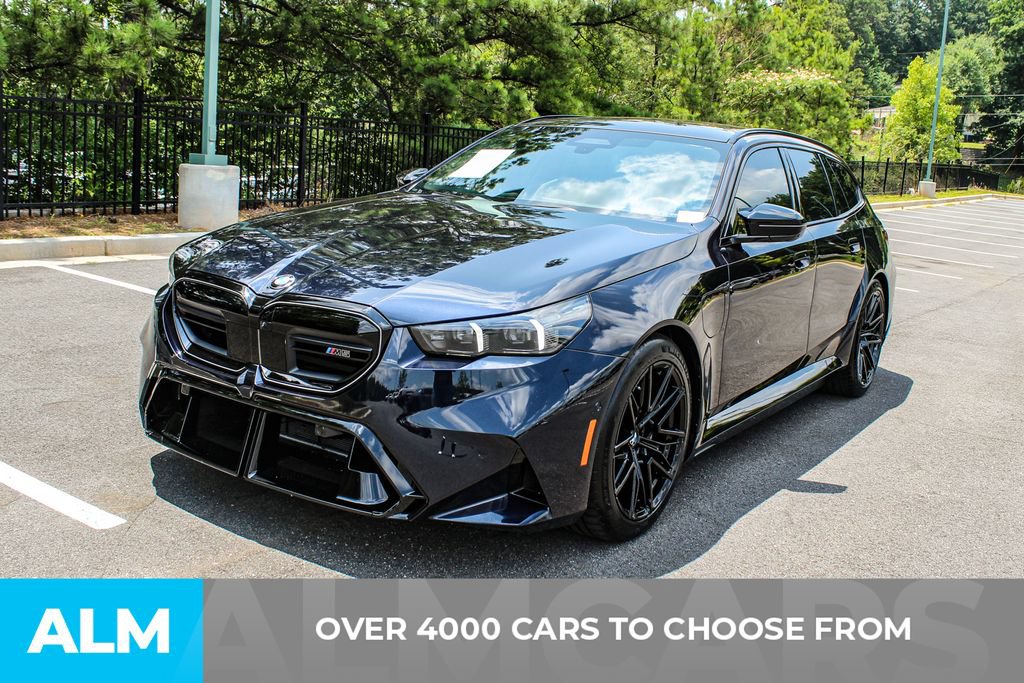 Used 2026 BMW M5 Touring AWD/4WD image 3
