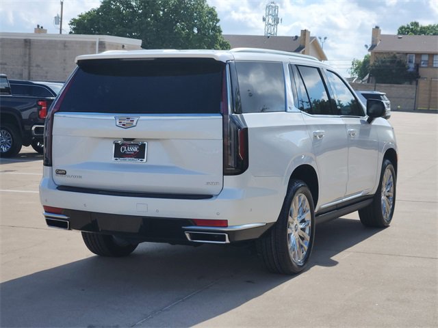 Used 2024 Cadillac Escalade Premium Luxury w/ Performance Package AWD/4WD image 14