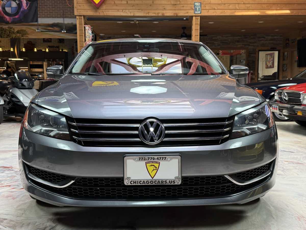 Used 2013 Volkswagen Passat 2.5 SE FWD image 2