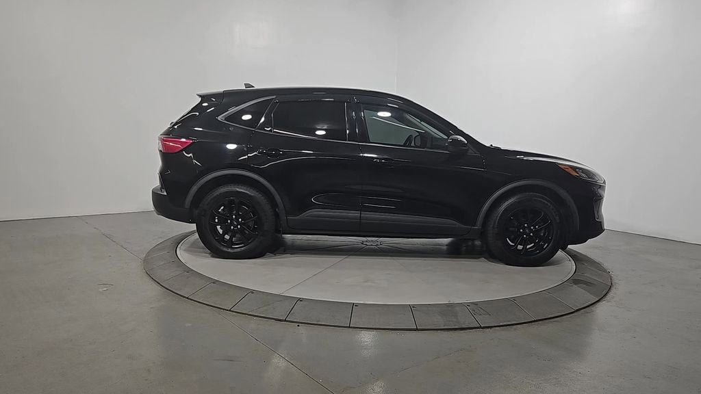Used 2020 Ford Escape SE Sport image 7