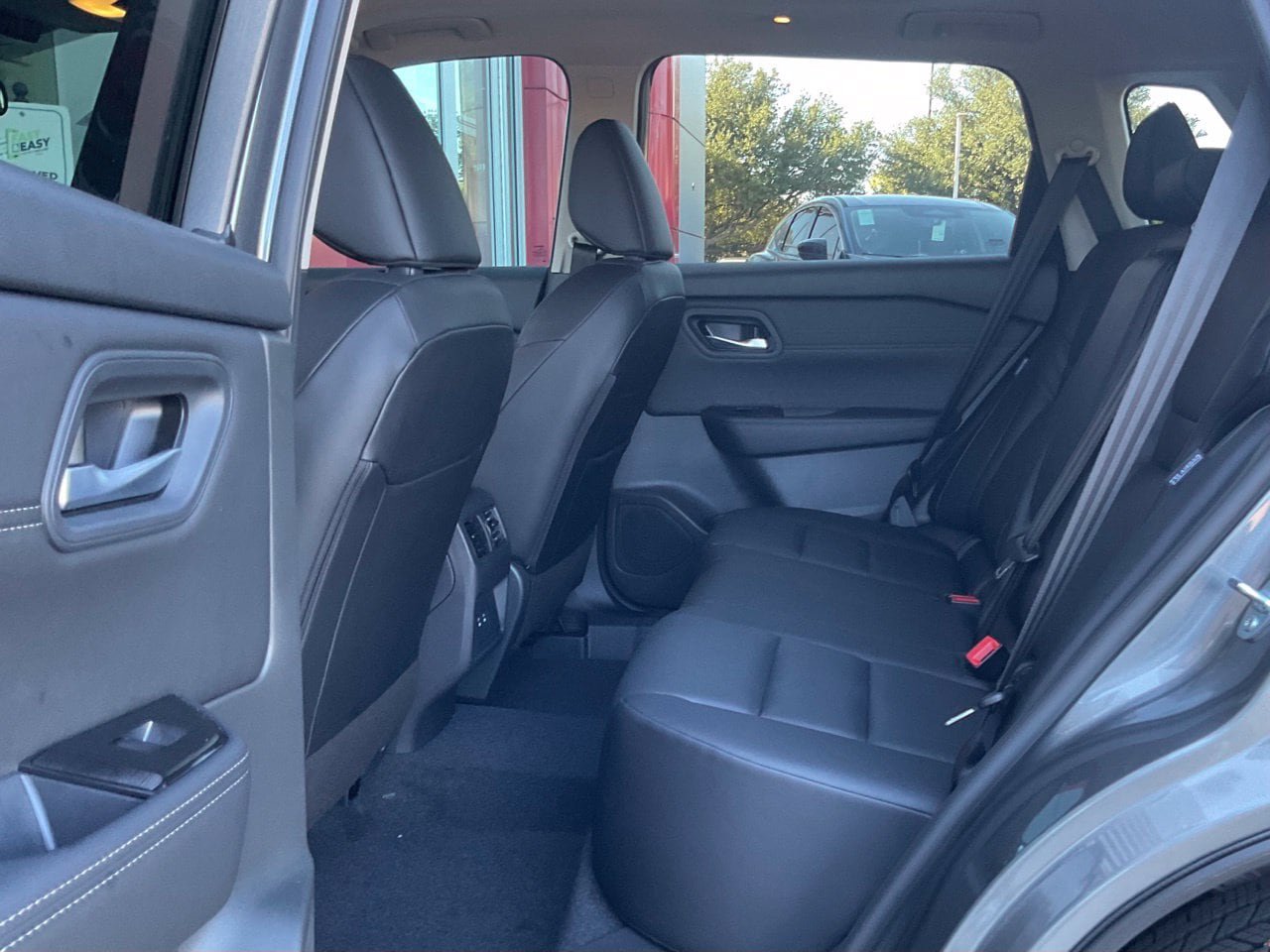 New 2027 Nissan Rogue Dark Armor AWD/4WD image 13