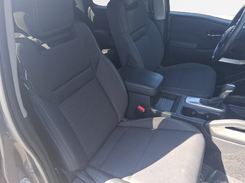 Used 2024 Nissan Frontier SV w/ SV Convenience Package RWD image 26