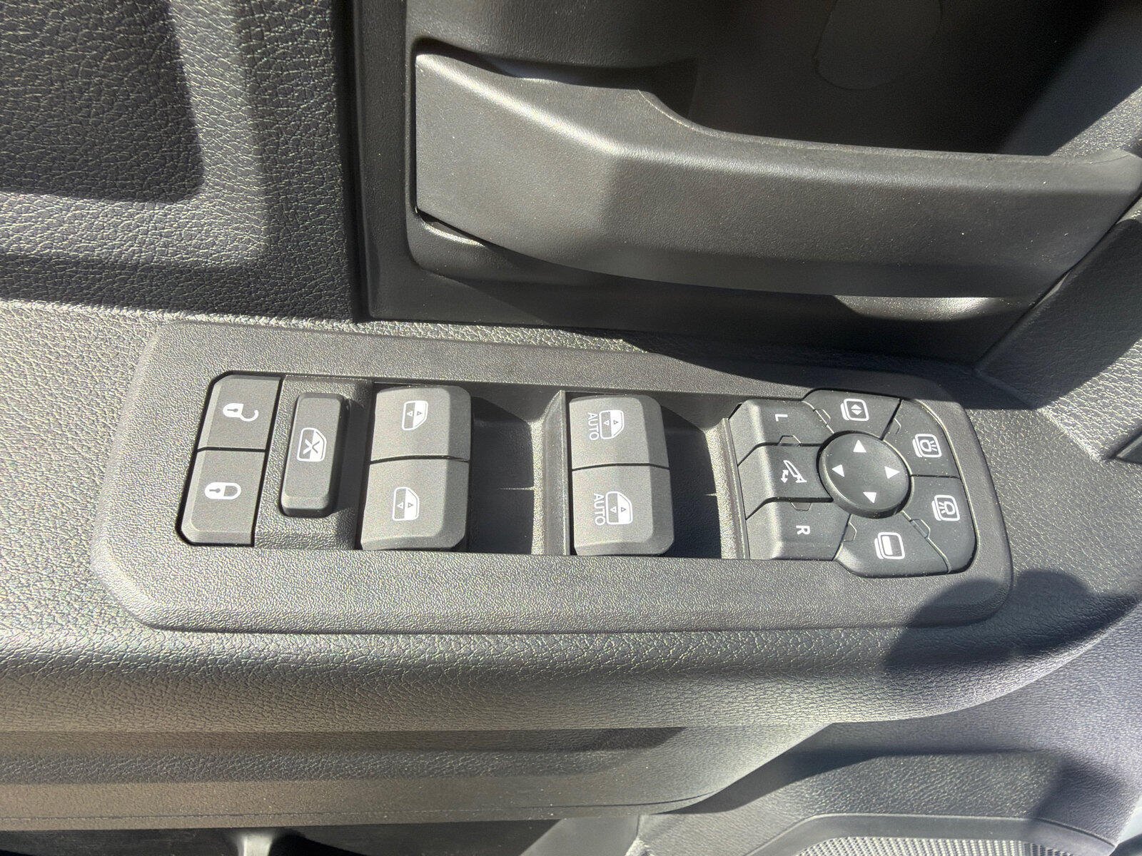 New 2026 RAM 2500 Tradesman AWD/4WD image 12