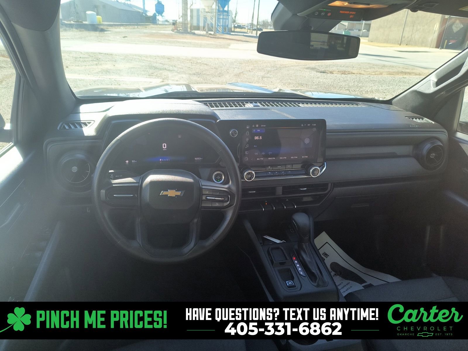 Used 2024 Chevrolet Colorado W/T image 17