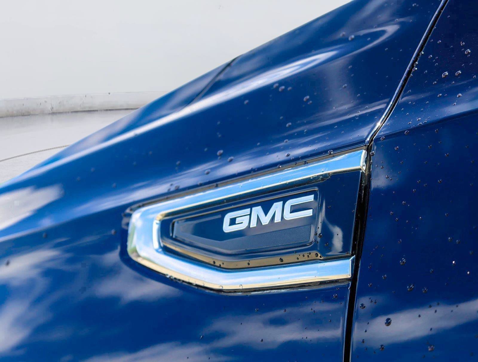 Used 2023 GMC Yukon Denali w/ Max Trailering Package AWD/4WD image 3
