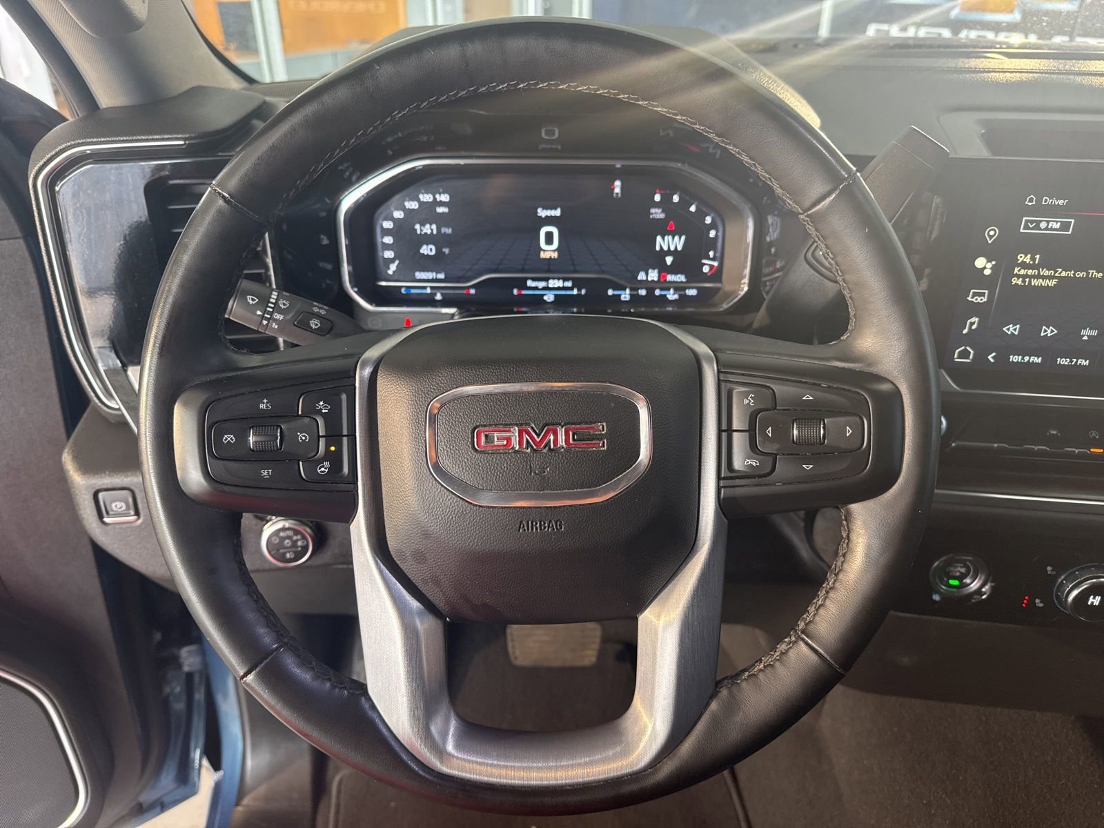 Used 2024 GMC Sierra 1500 SLT image 26