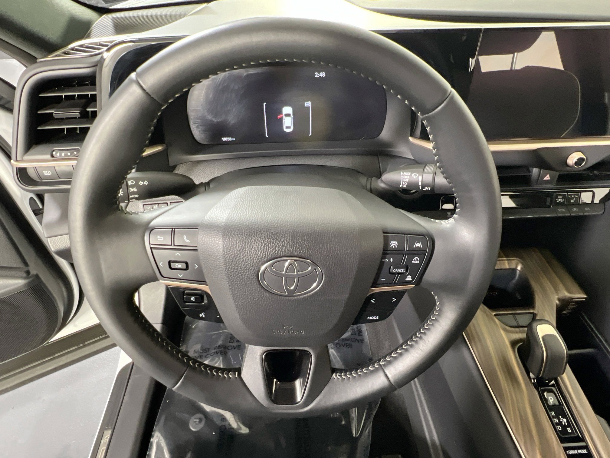 Used 2024 Toyota Crown XLE image 11