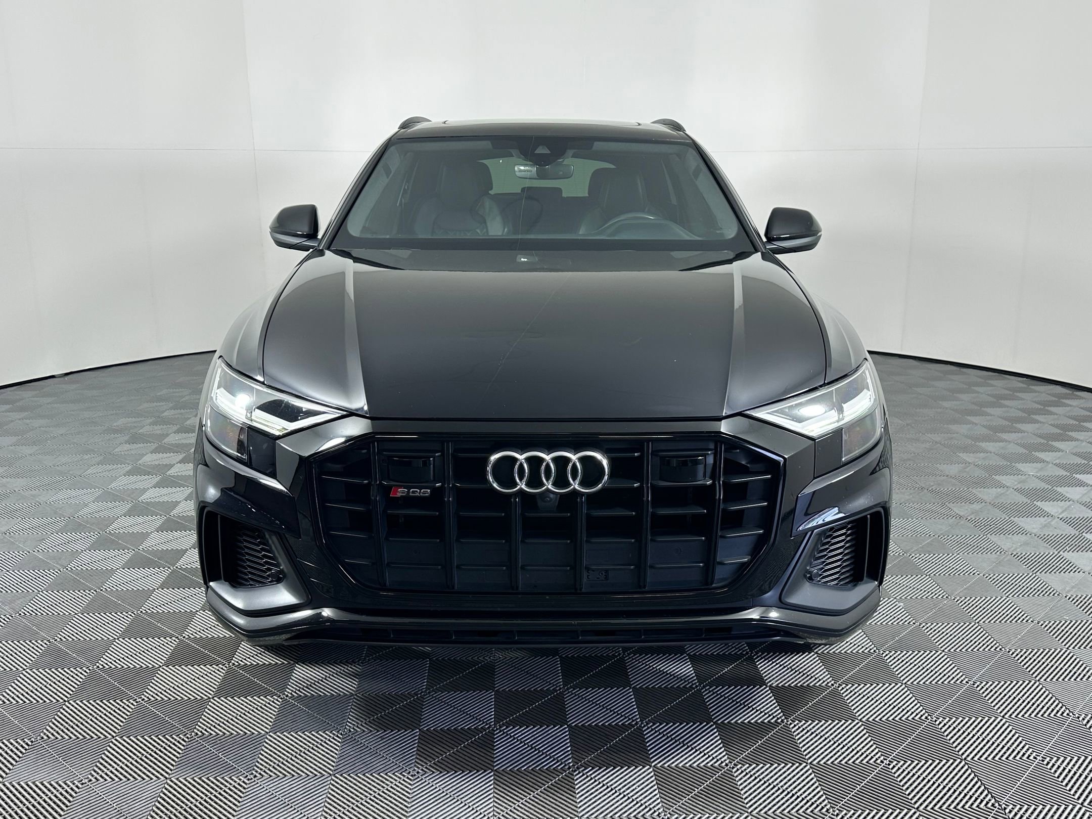 Used 2021 Audi SQ8 Premium Plus w/ Luxury Package image 5