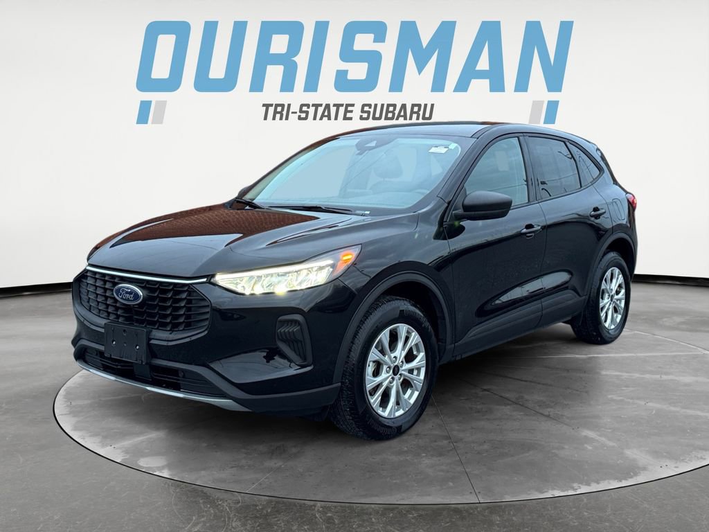 Used 2025 Ford Escape Active image 2