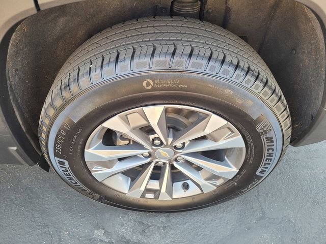 Used 2025 Chevrolet Equinox LT image 25