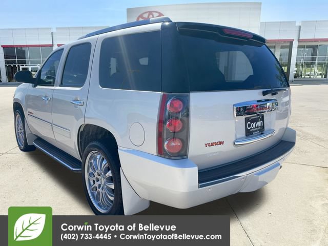 Used 2013 GMC Yukon Denali AWD/4WD image 5