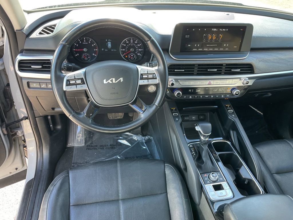 Used 2022 Kia Telluride EX w/ EX Premium Package image 25
