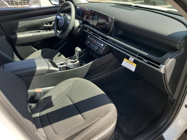 New 2026 Hyundai Tucson SE w/ Tow & Go Package FWD image 20