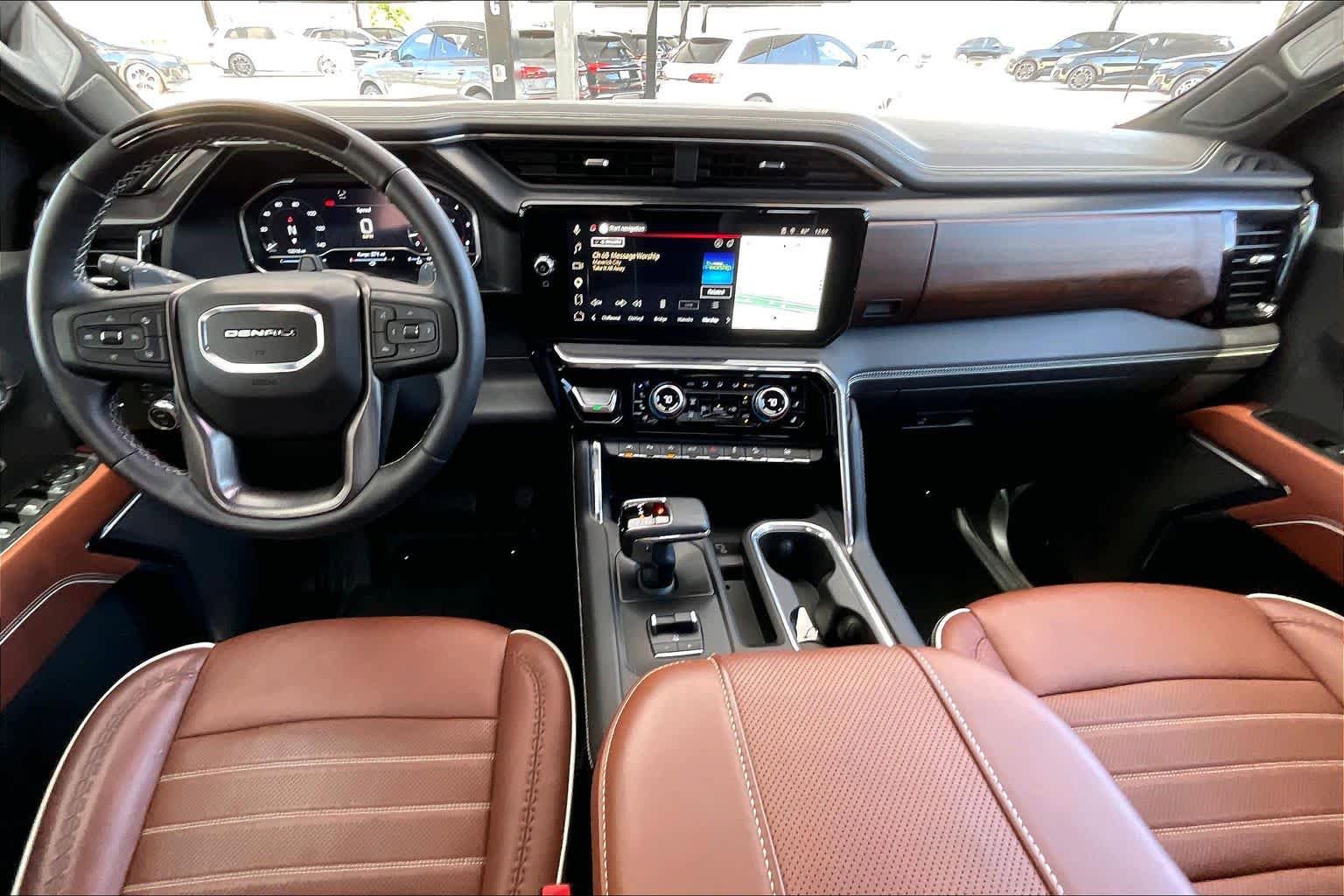 Used 2024 GMC Sierra 1500 Denali Ultimate image 16