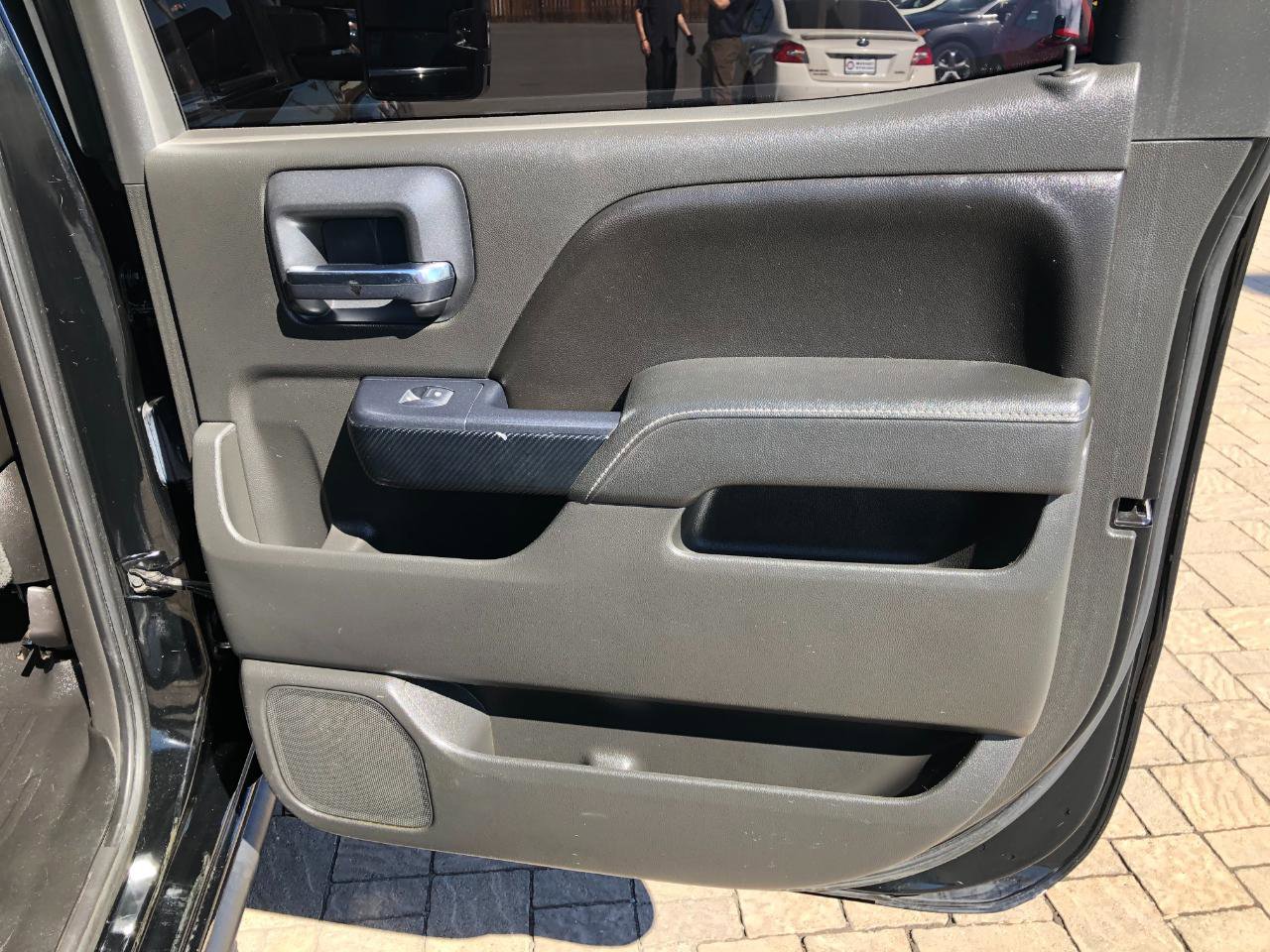 Used 2016 Chevrolet Silverado 1500 LTZ image 34