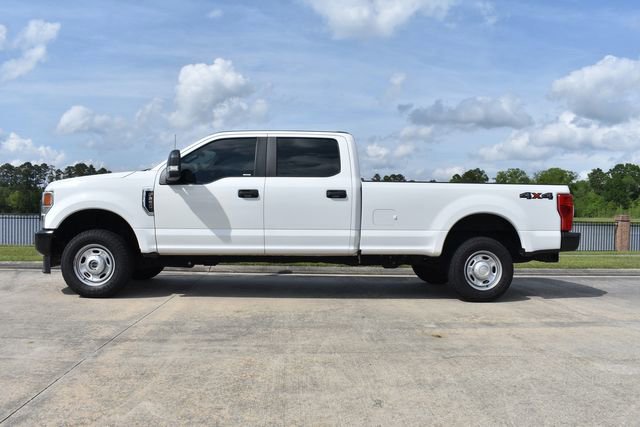 Used 2022 Ford F250 XL w/ Power Equipment Group AWD/4WD image 3