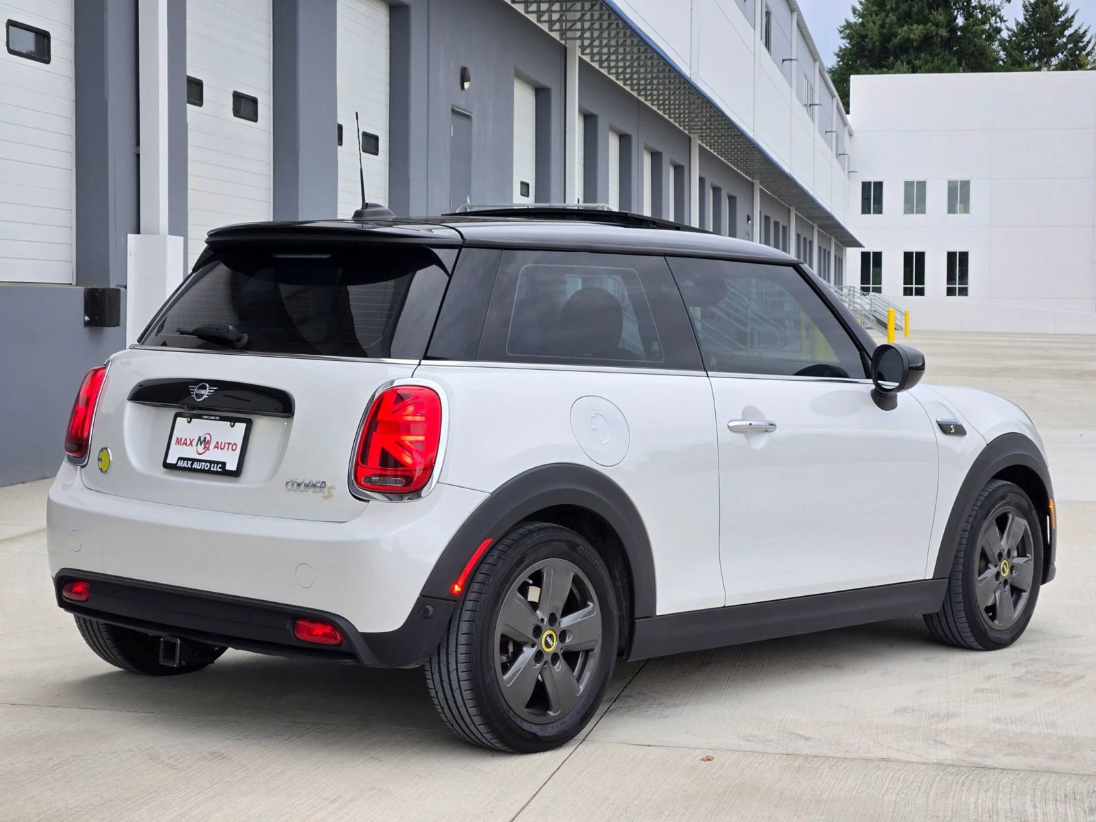 Used 2024 MINI Cooper SE image 10