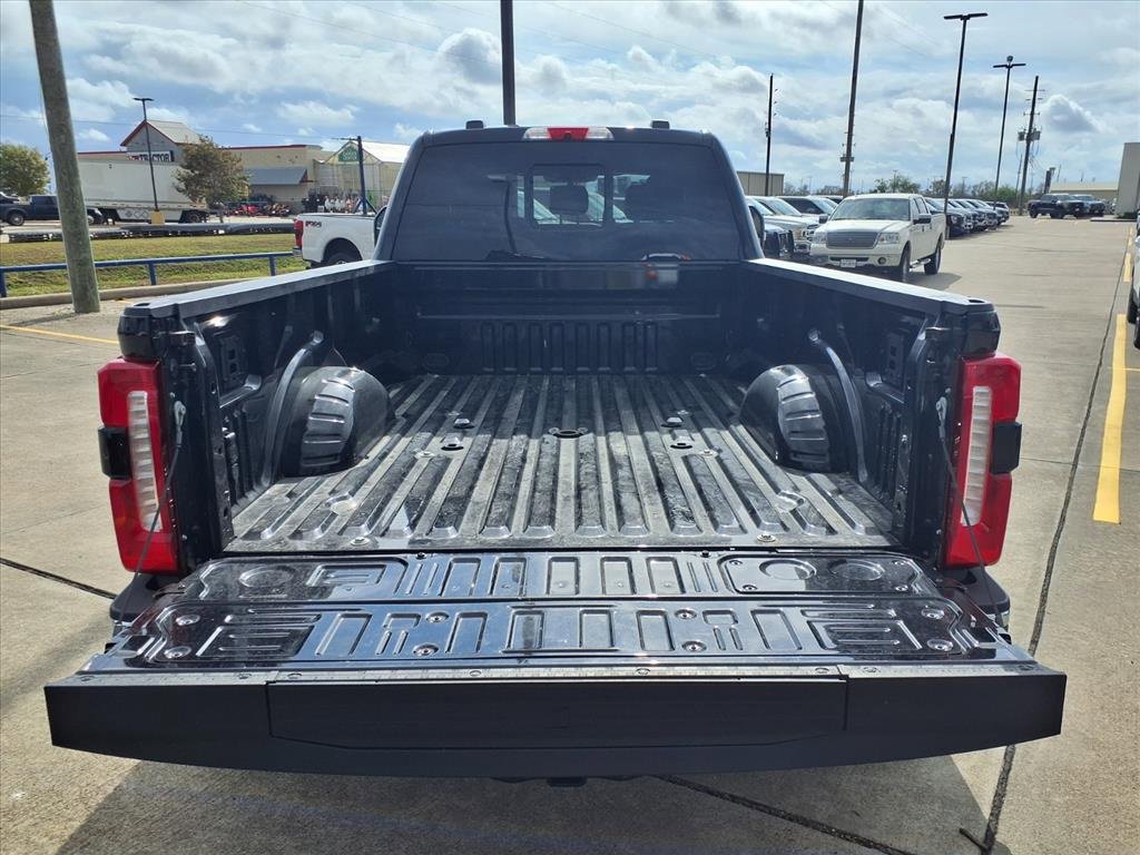 Used 2025 Ford F350 King Ranch w/ Chrome Package image 23