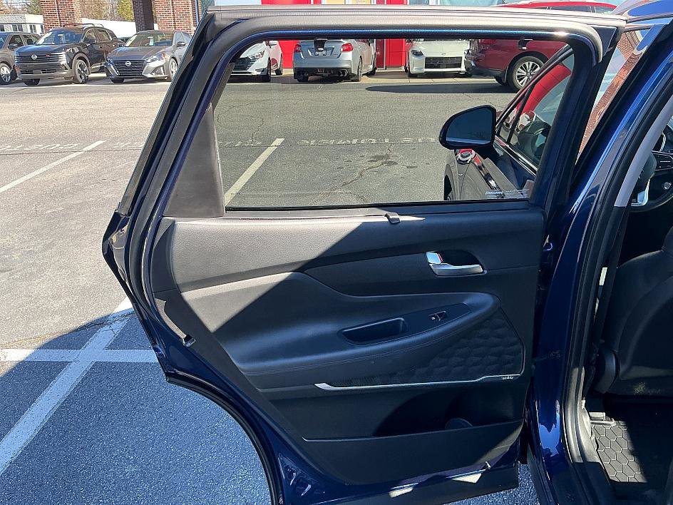 Used 2020 Hyundai Santa Fe SEL w/ Convenience Package image 23