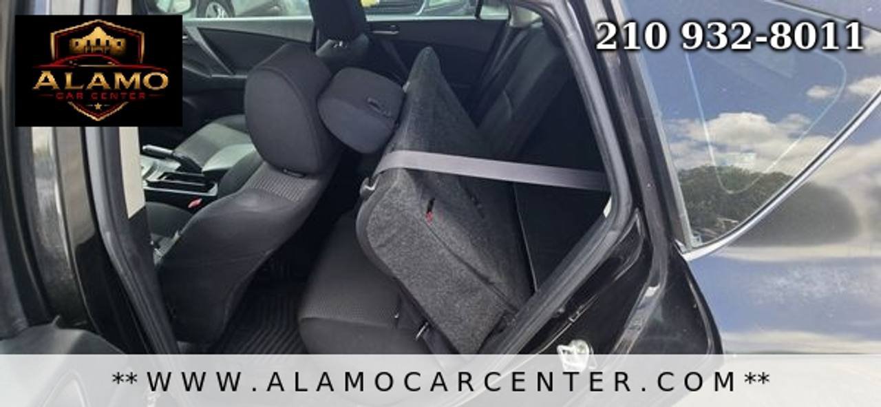 Used 2012 MAZDA MAZDA3 i Touring FWD image 29