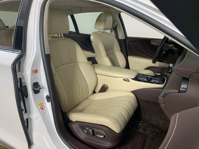 Used 2018 Lexus LS 500 AWD w/ Interior Upgrade Package image 41