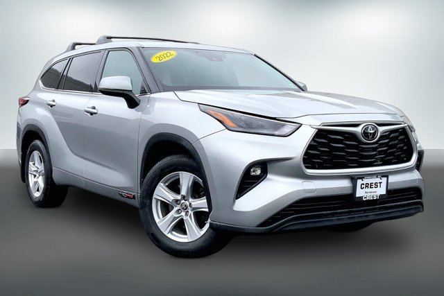Used 2022 Toyota Highlander LE