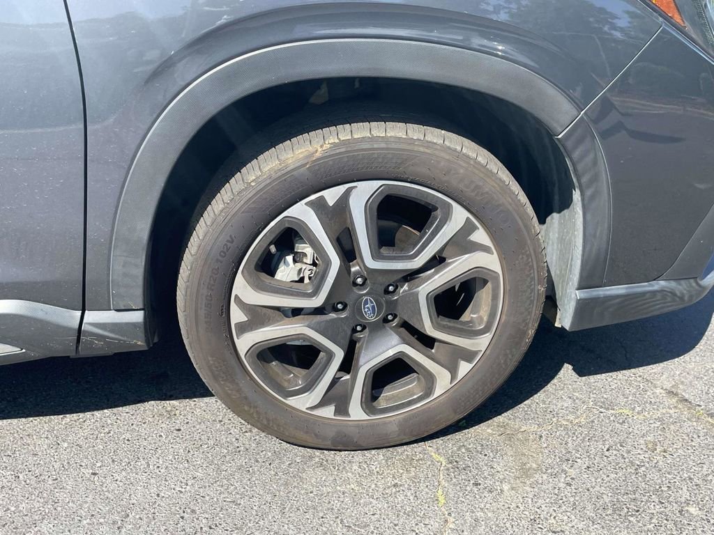 Used 2023 Subaru Ascent Touring AWD/4WD image 28
