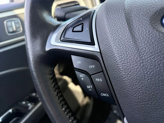 Used 2016 Ford Fusion Energi SE FWD image 15