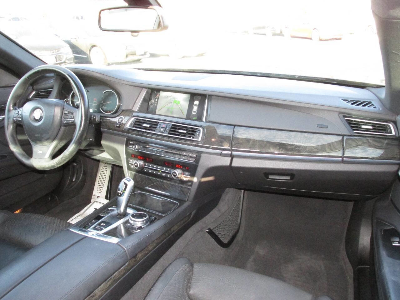 Used 2014 BMW 740Li w/ Executive Package image 24