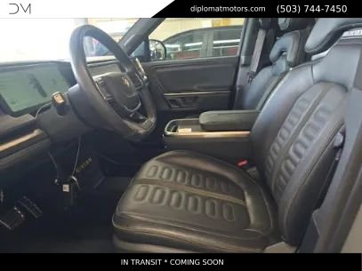 Used 2024 Rivian R1T Adventure AWD/4WD image 7