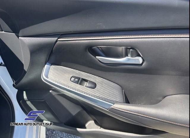 Used 2023 Nissan Sentra SR w/ Electronics Package image 14