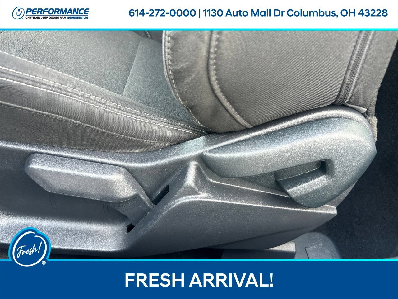 Used 2024 Ford Mustang Coupe RWD image 15