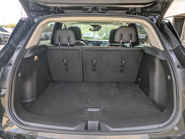 Used 2023 Buick Encore GX Essence w/ Experience Buick Package image 6