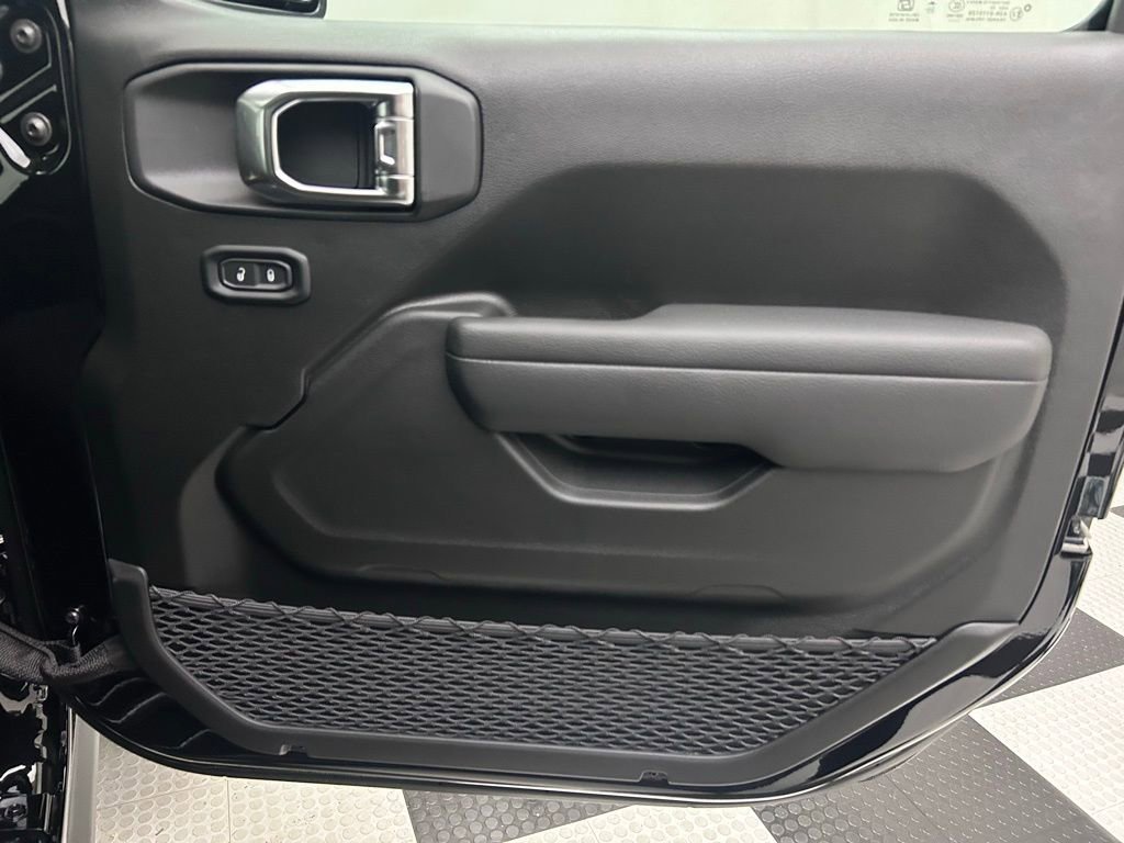 New 2026 Jeep Wrangler Unlimited Rubicon image 15