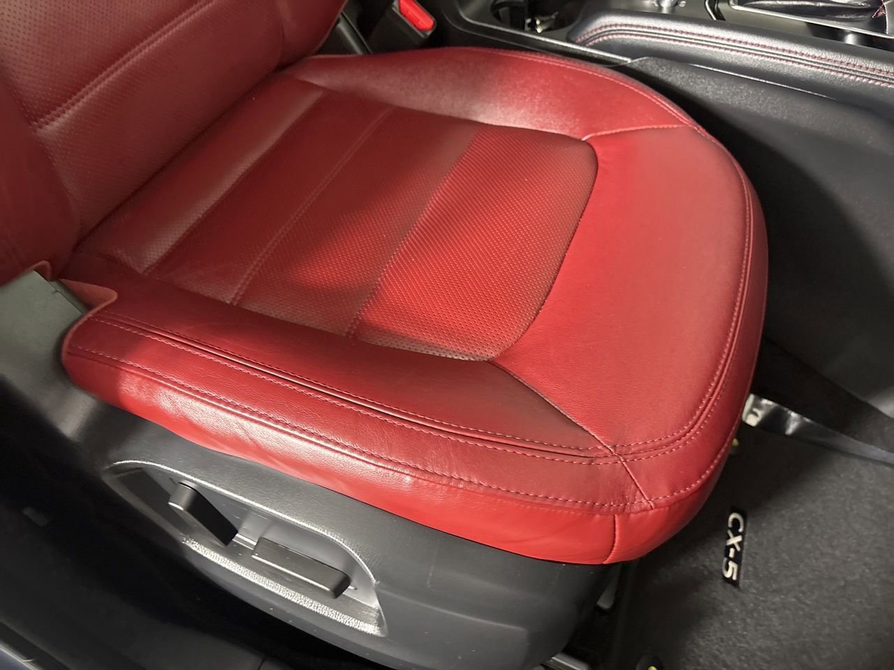 Used 2023 MAZDA CX-5 Carbon Edition image 29