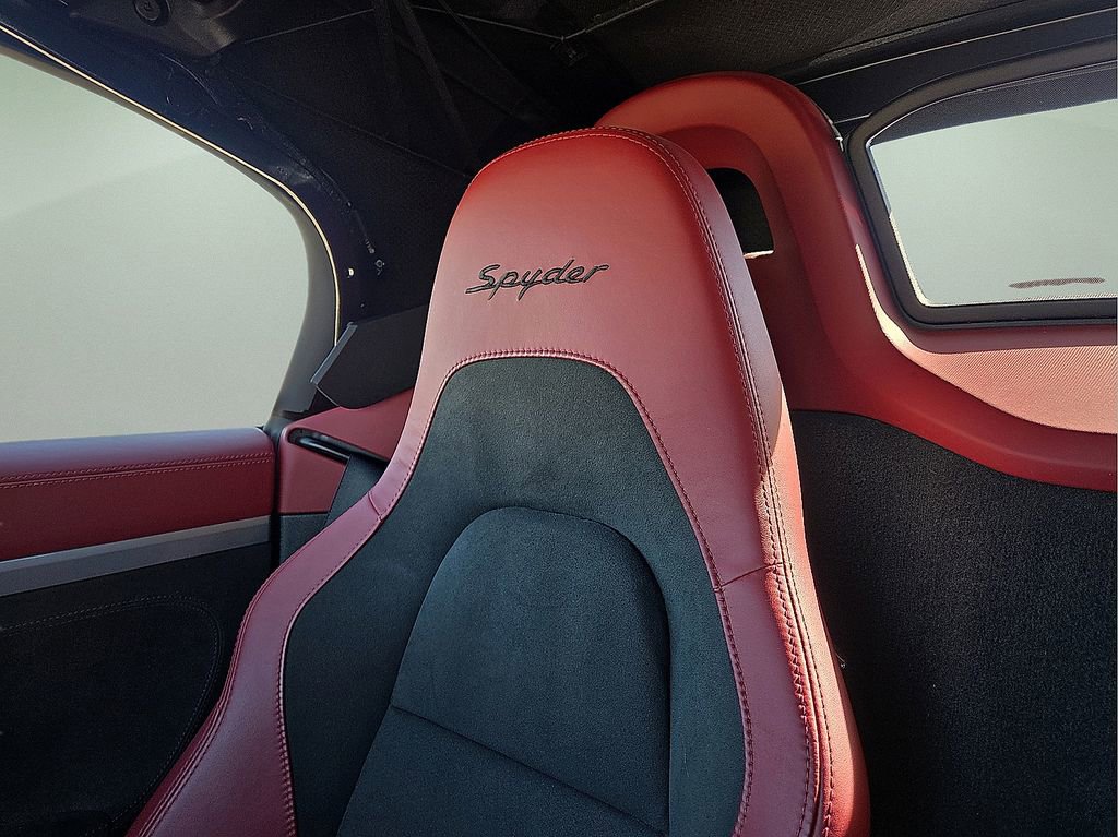 Used 2021 Porsche 718 Boxster Spyder image 30