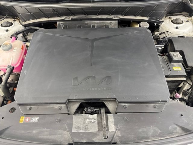 Certified 2024 Kia Niro Wave w/ Wave Preserve Package FWD image 19