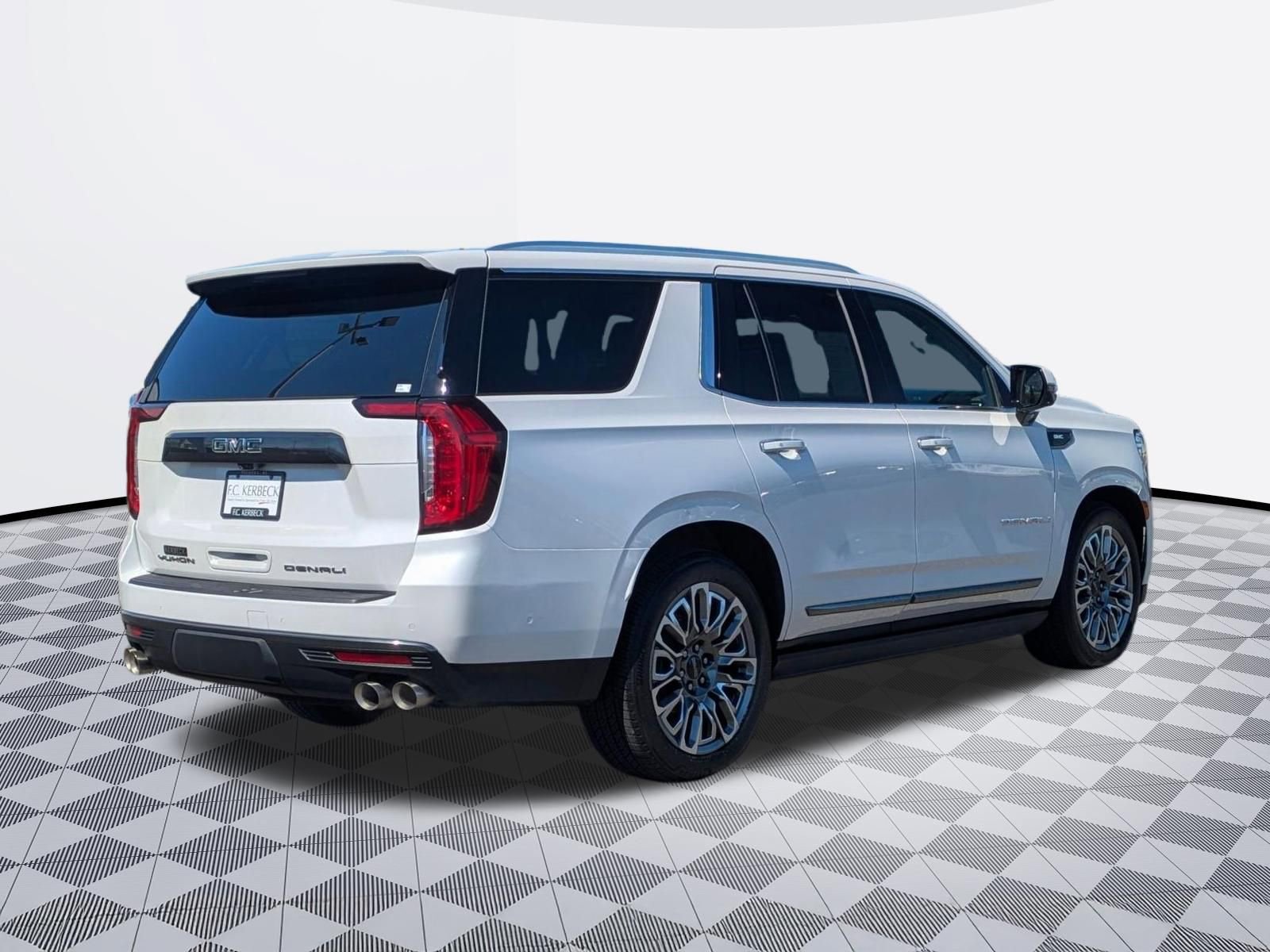 Certified 2023 GMC Yukon Denali Ultimate image 5
