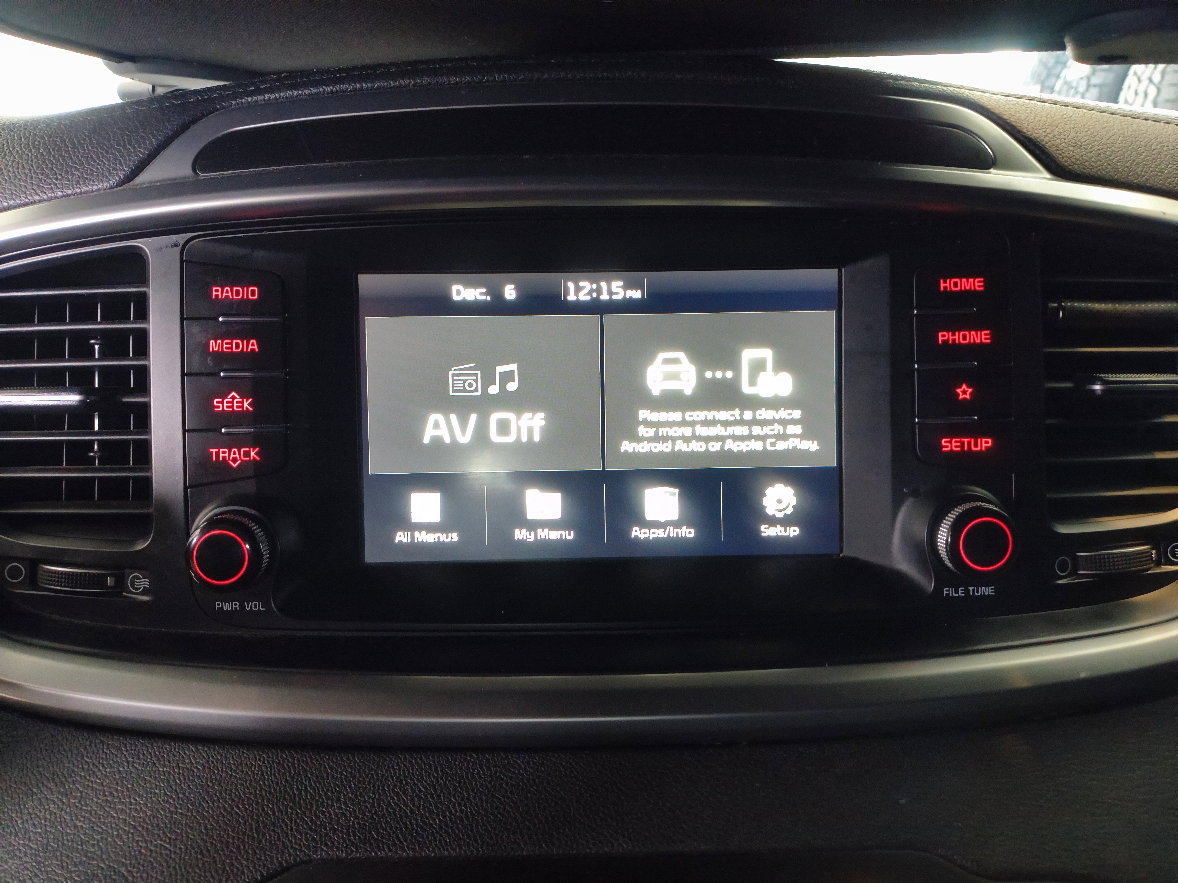 Used 2020 Kia Sorento LX image 19