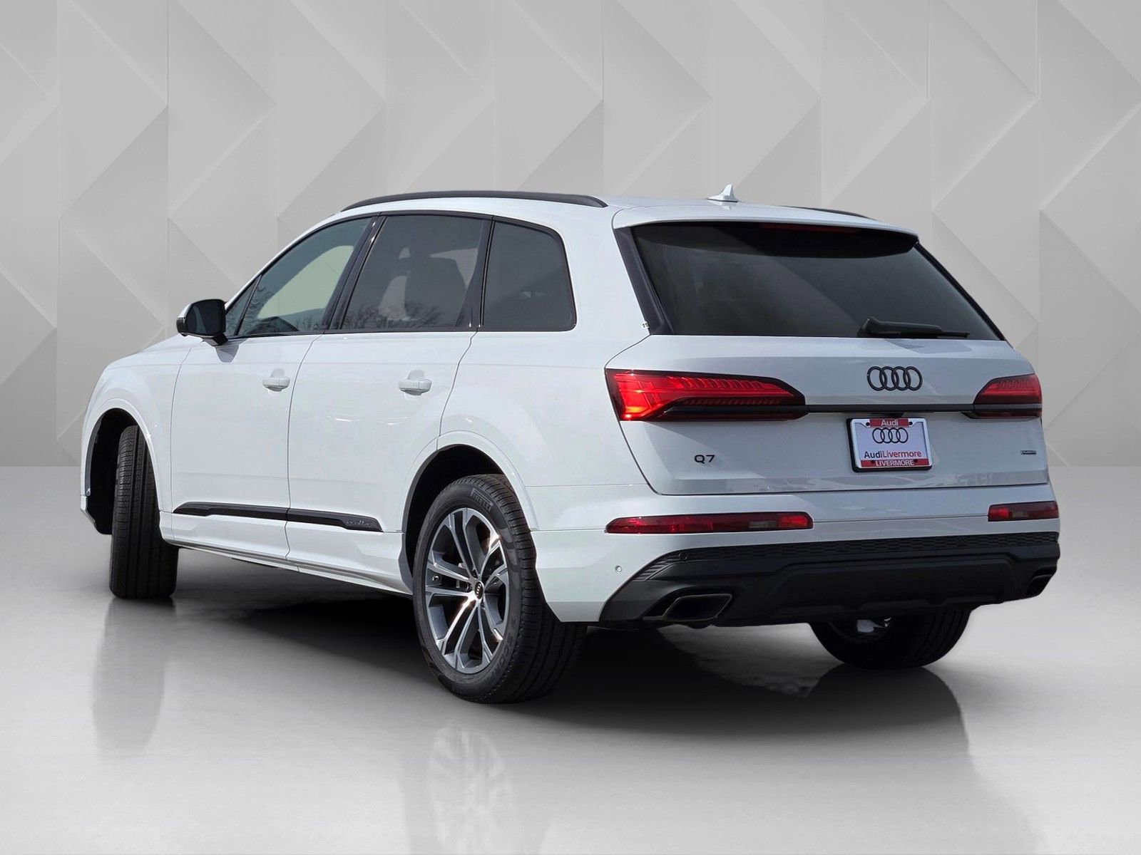 New 2026 Audi Q7 2.0T Premium Plus AWD/4WD image 4