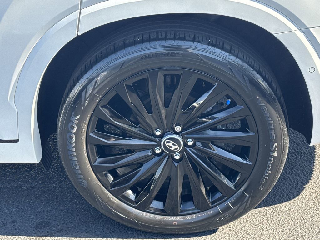 Used 2024 Hyundai Palisade Calligraphy image 19