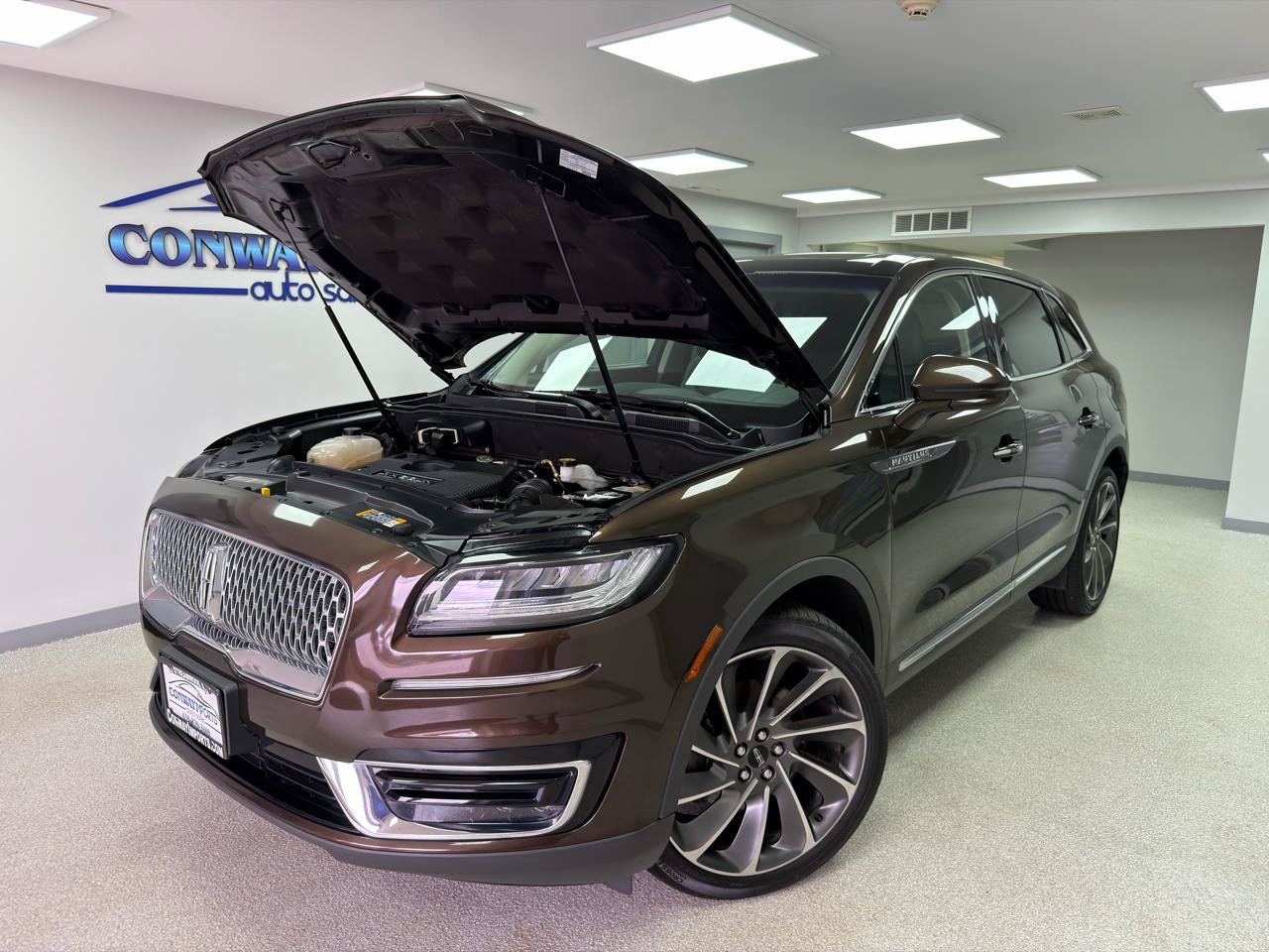 Used 2019 Lincoln Nautilus Reserve AWD/4WD image 34