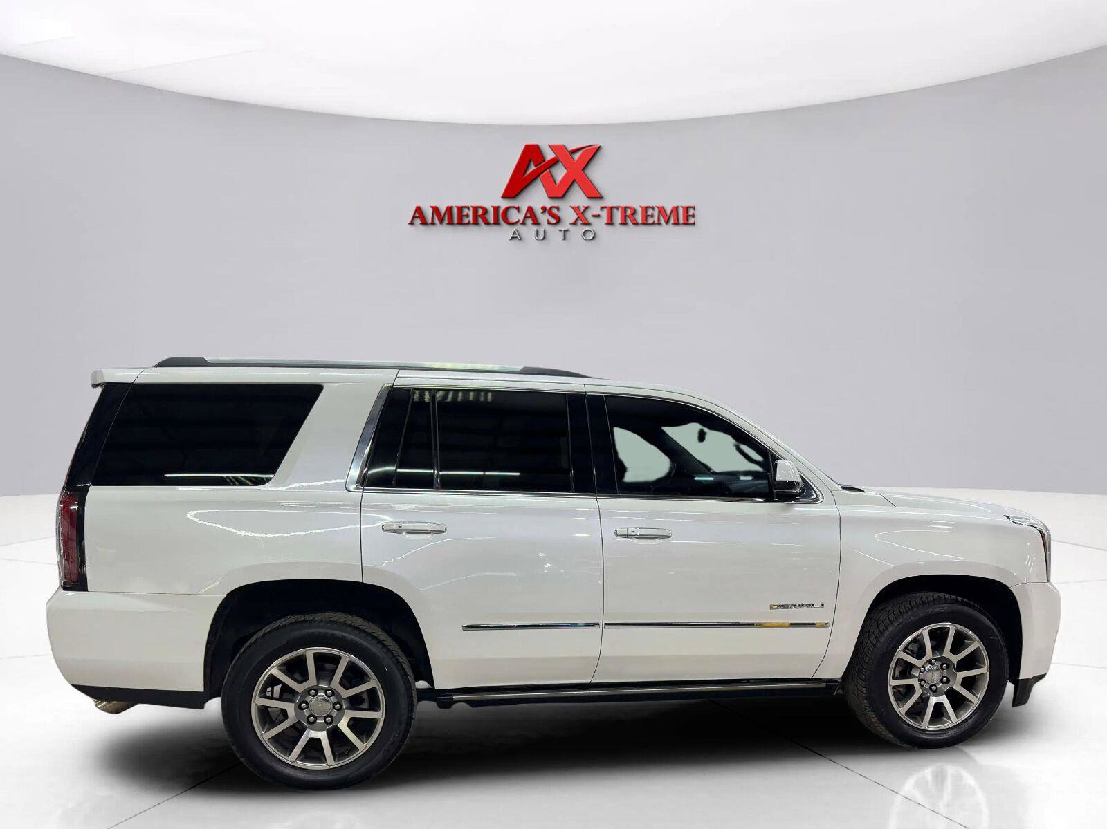 Used 2016 GMC Yukon Denali w/ Open Road Package AWD/4WD image 8