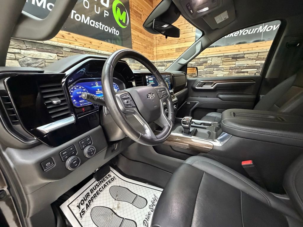 Used 2022 Chevrolet Silverado 1500 RST w/ RST All Star Premium Package image 10